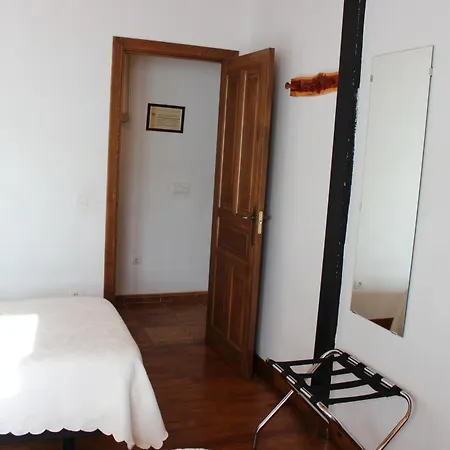 La Chimenea De Soria I Y I I *
