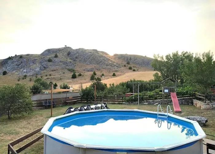 La Chimenea De Soria I Y I I * Espeja de San Marcelino